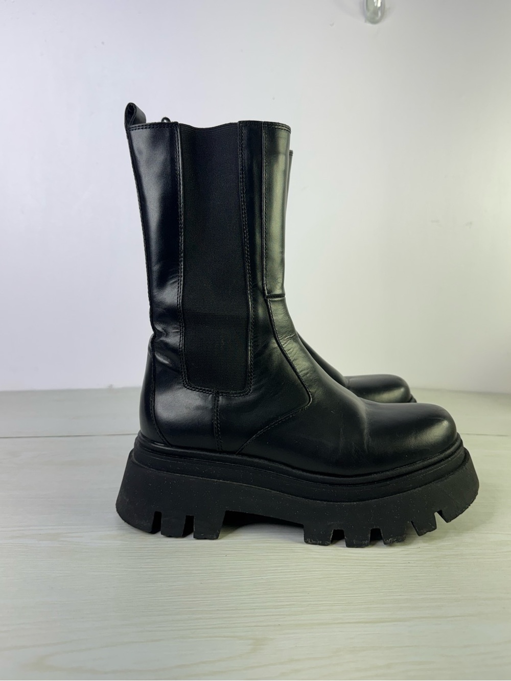 Alohas All Rounder black boots size 37